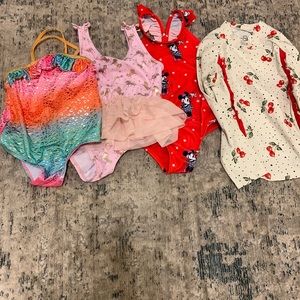Girls mix brand swimsuit 4/5 Preowned